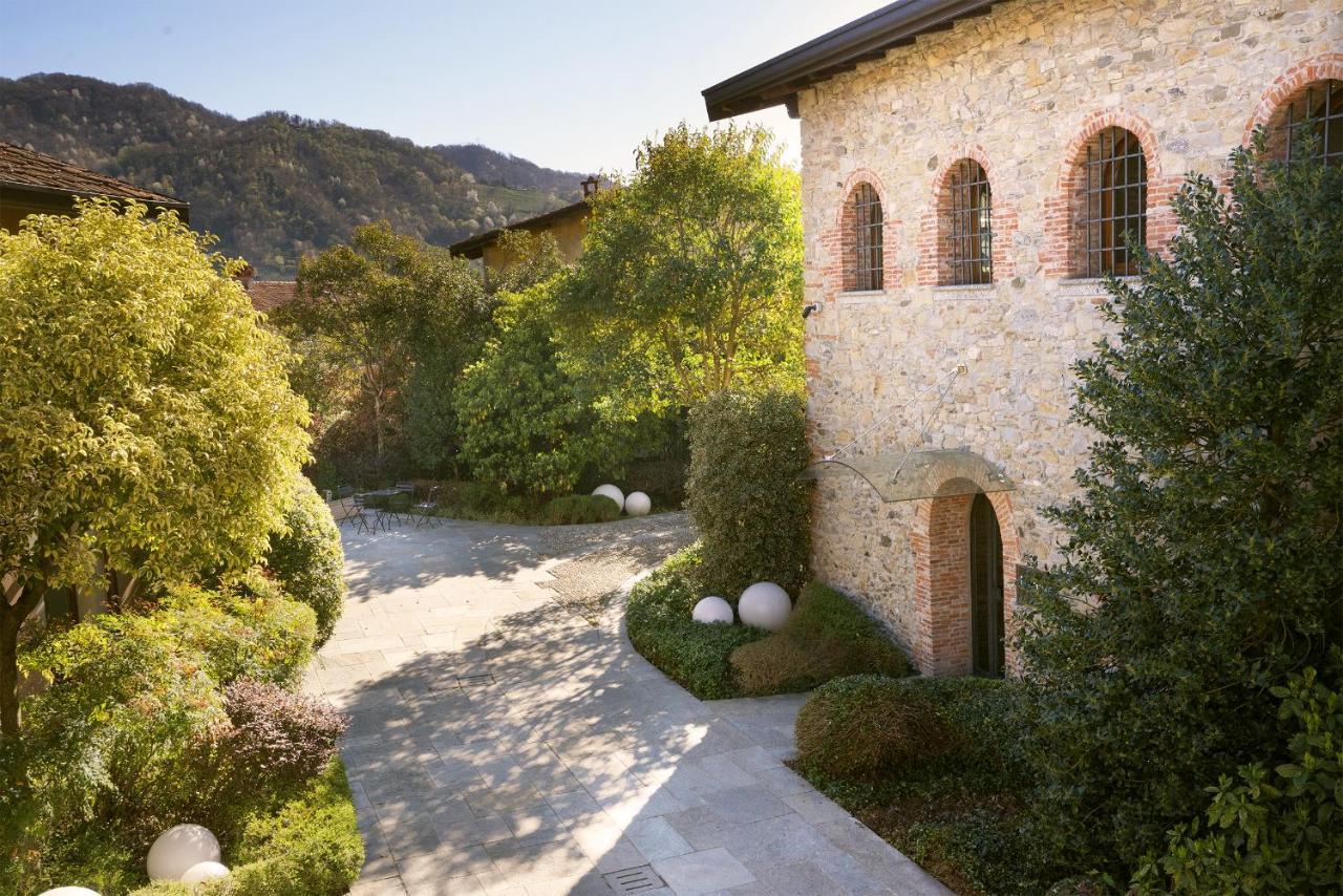 Il Borgo - 1711 Luxury Guest House Arlate Exteriör bild
